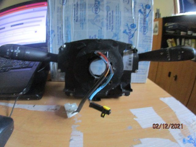 Comutador Luzes Com Fita Airbag 96657280XT PEUGEOT 207 2009