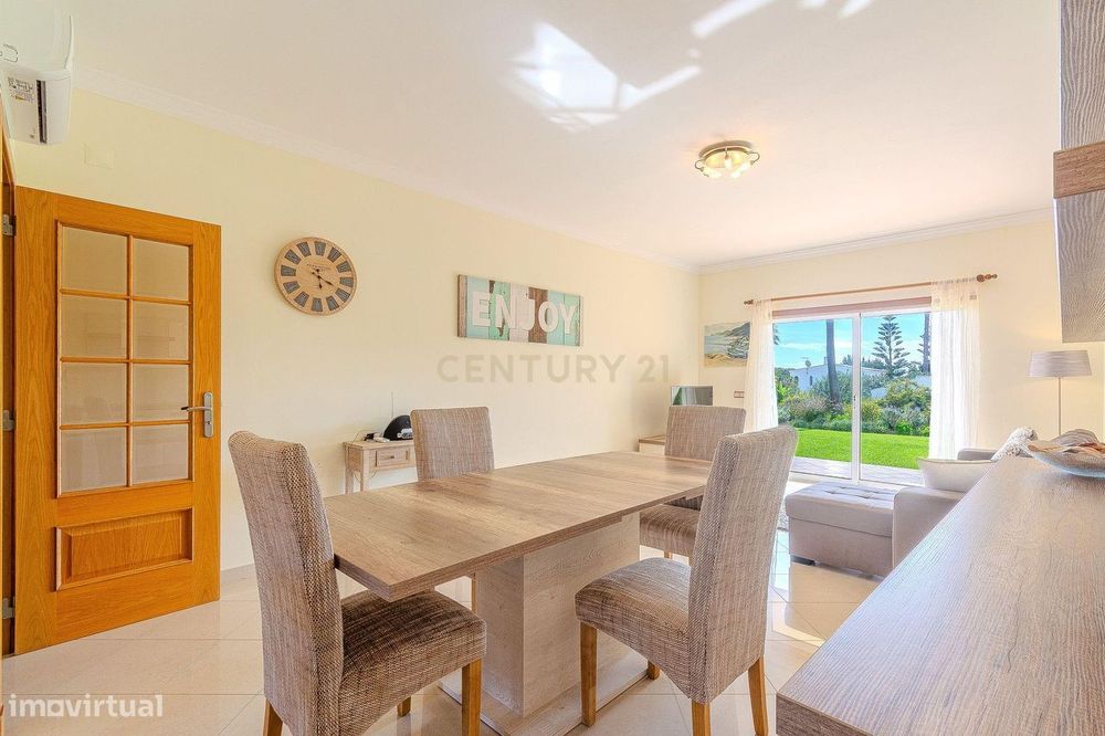 Apartamento T1 Praia da Coelha / Galé com Terraço e Box — Albufeira E Olhos De Água, Faro