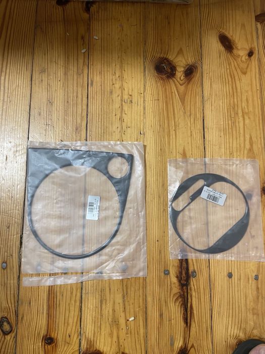 Продам авто запчастини