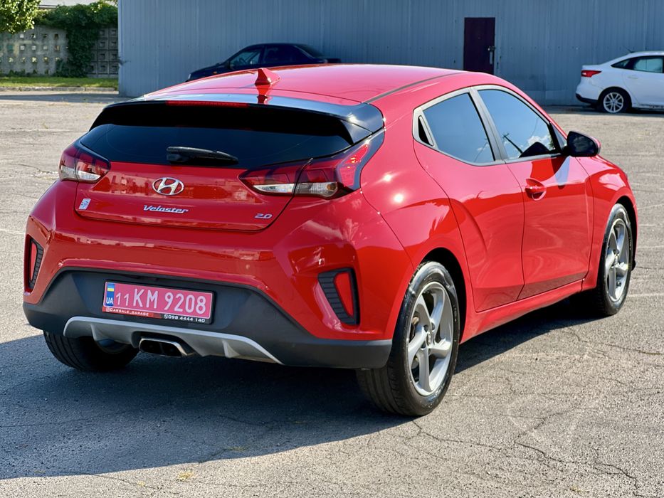 Hyundai Veloster