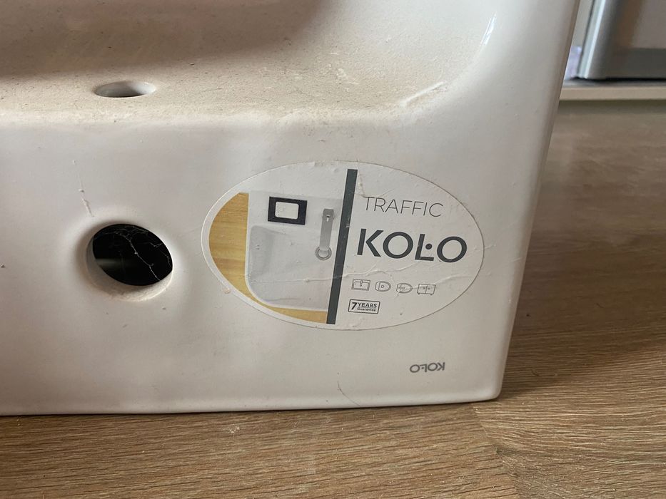 Bidet ze stelażem podtynkowym