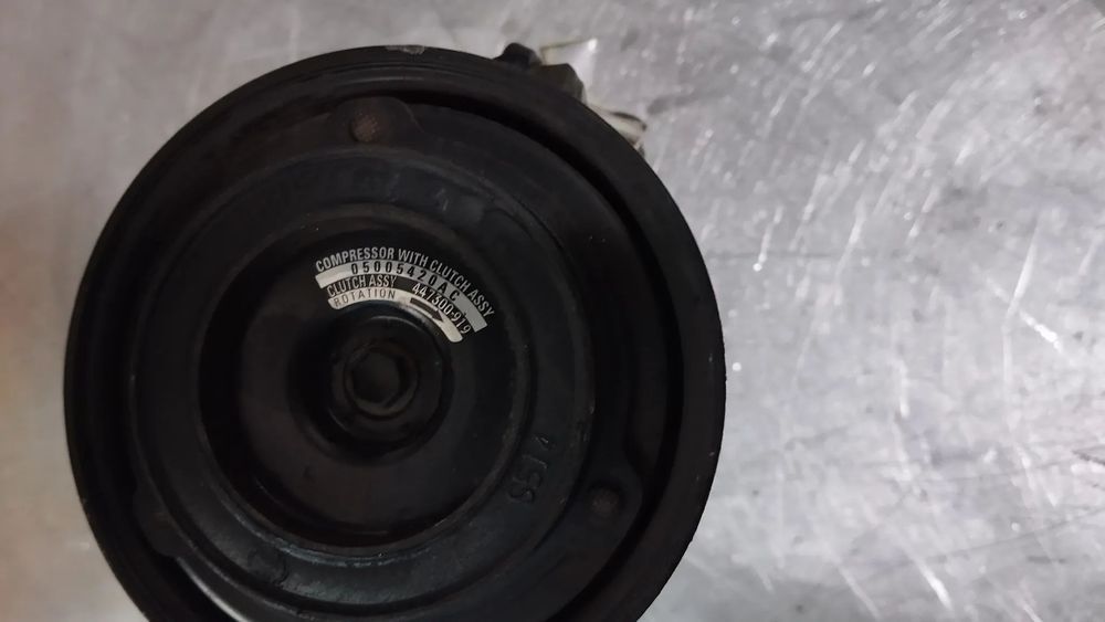 COMPRESSOR DO AC CHRYSLER VOYAGER III / JEEP CHEROKEE 2.5CRD