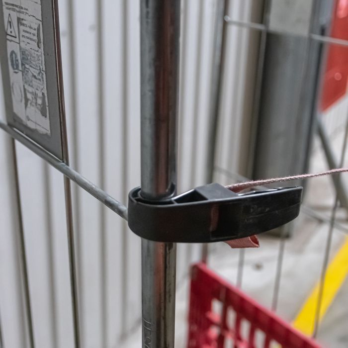 Rollkontener (rollcage, rollbox) wózek siatkowy transportowy czerwony