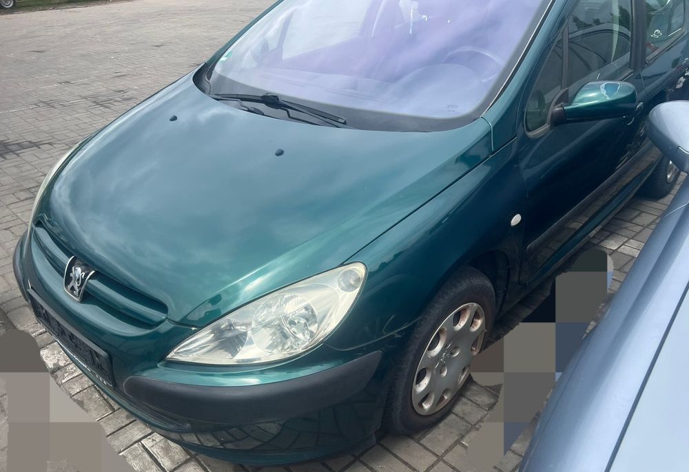Zderzak peugeot 307 zielony ksu