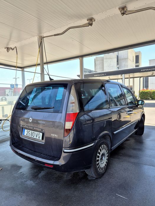 Lancia phedra 2.2 jtd