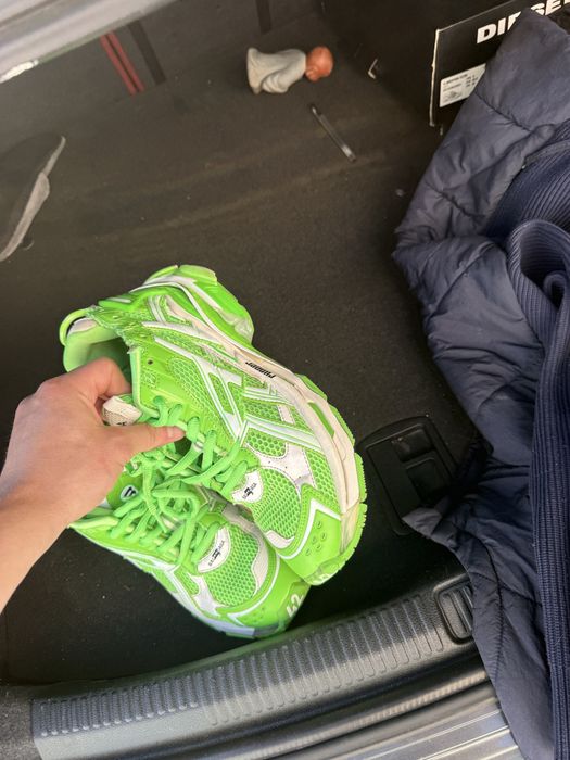 Balenciaga runner