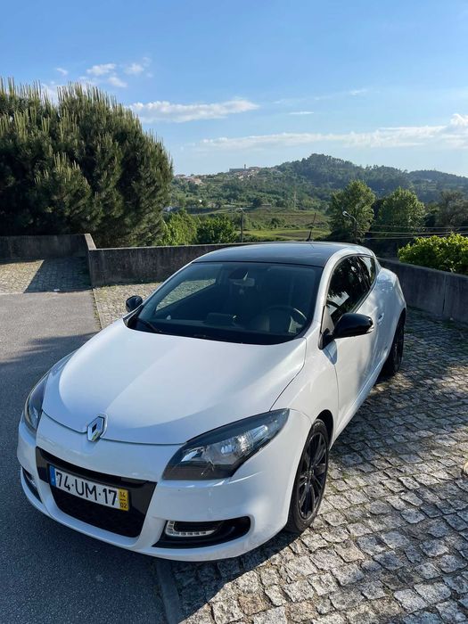 Renault megane coupe gt line monaco