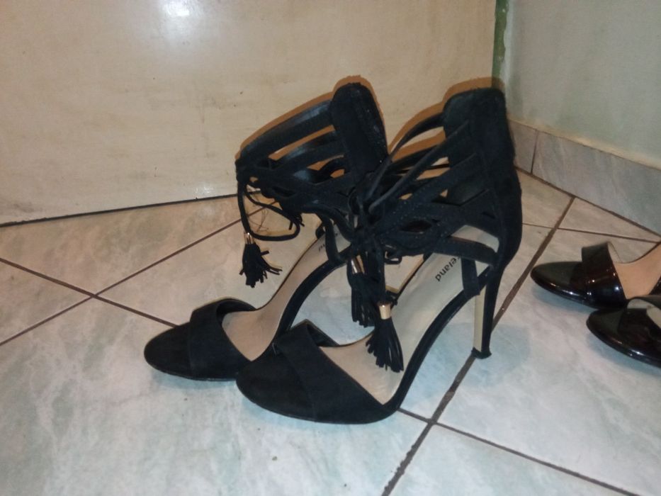 Buty na obcasie 35-36