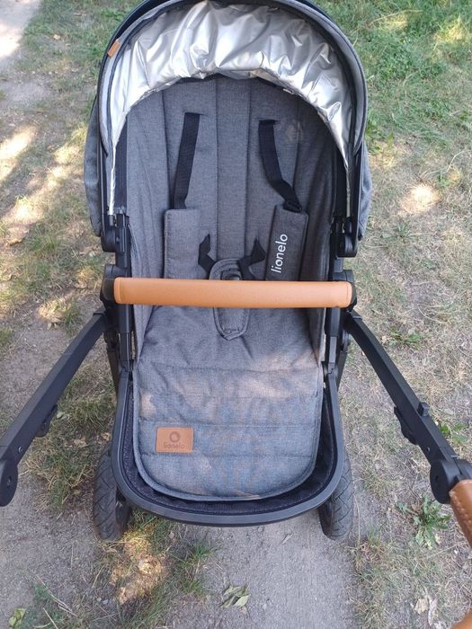 Продам коляску дитячу Lionelo 3 в 1