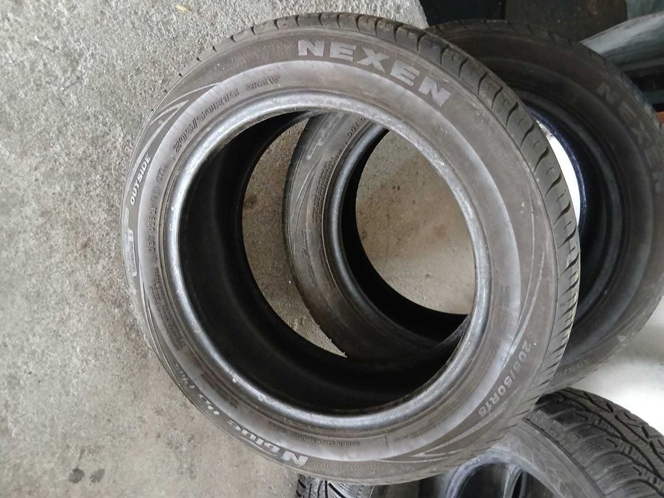 2 Pneus 205/50R15 Nexen seminovos