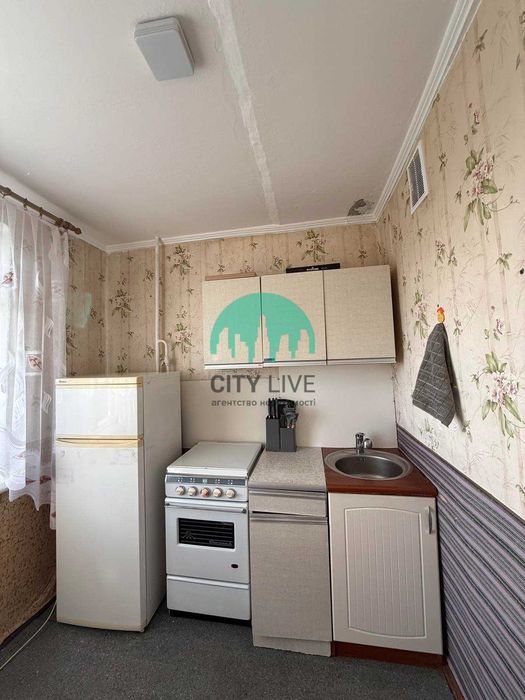 Продаж 1-кім квартири з ремонтом біля ВелМарту (63)