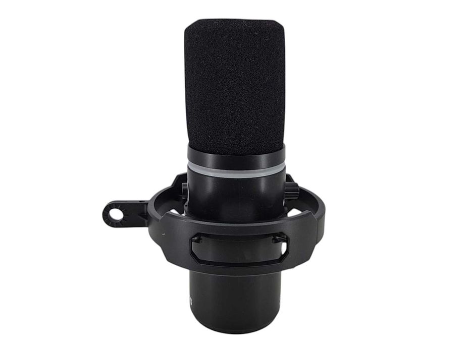 Mikrofon podcastowy z ramieniem