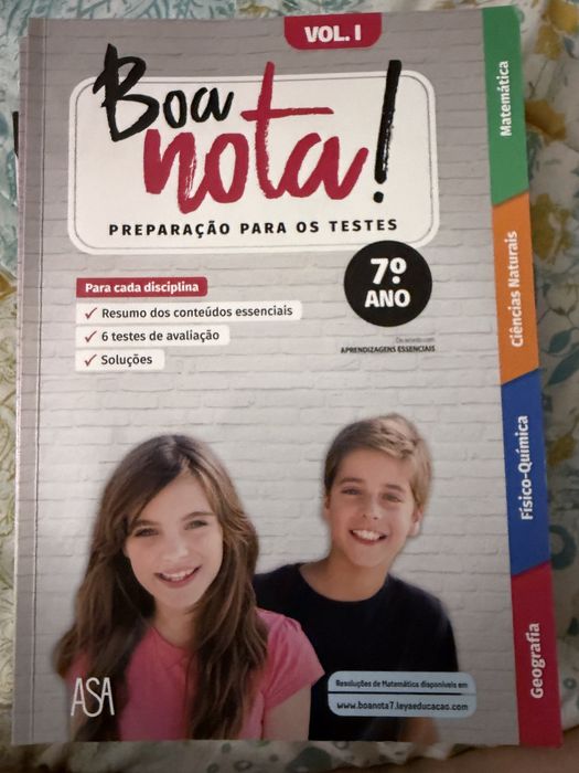 Livros de apoio escolar