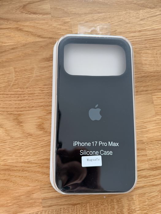 Etui 17 pro max