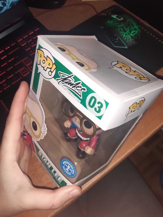 Funko Pop DeadPool e Stan Lee Marvel como novos