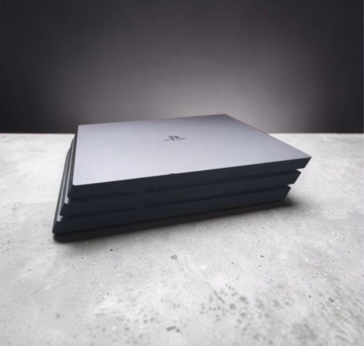 Продам Ps 4 Pro 1TB