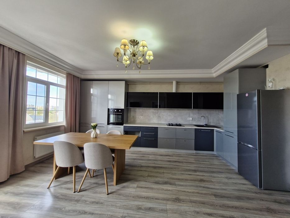 Квартира з ремонтом та меблями у ЖК Британія Hall — 60 м.кв.