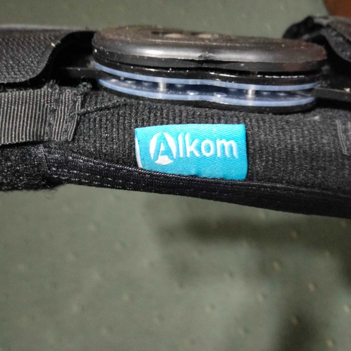 продам ортез коленного сустава