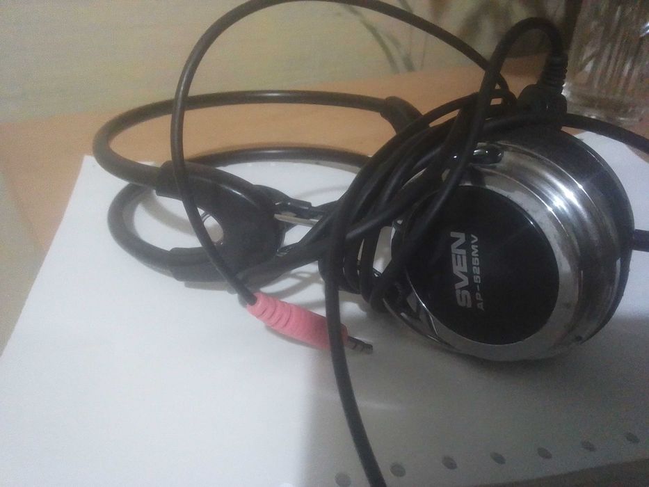 Навушники Sven AP 525MV з мікрофоном