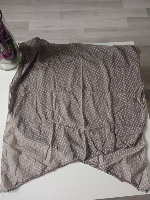 Brązowy zwiewny szal apaszka 150x78cm