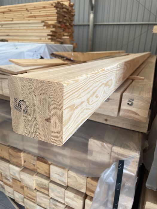 Belka strugana BSH sosna 9x9