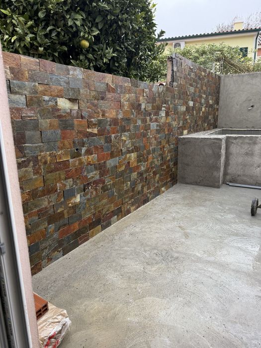 Construçao e reablitačaõ de piscna canalizaçao e casas de makina