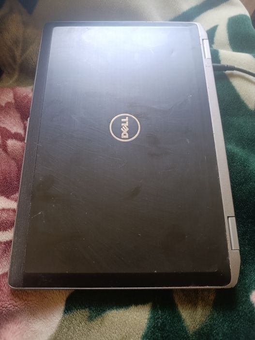 dell ноутбук старий