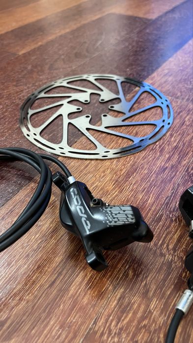 Travões SRAM Code rs