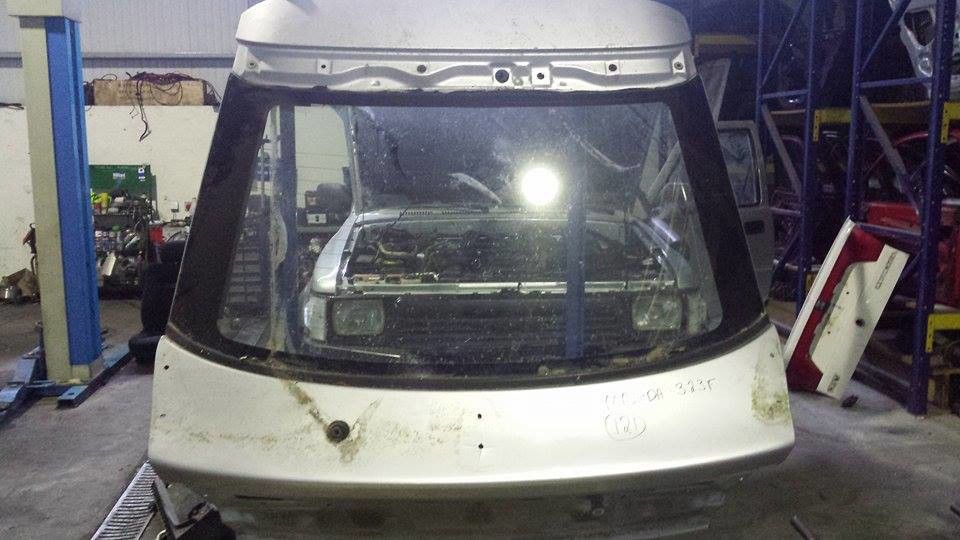 Porta / tampa da mala MAZDA 323 III (BF)