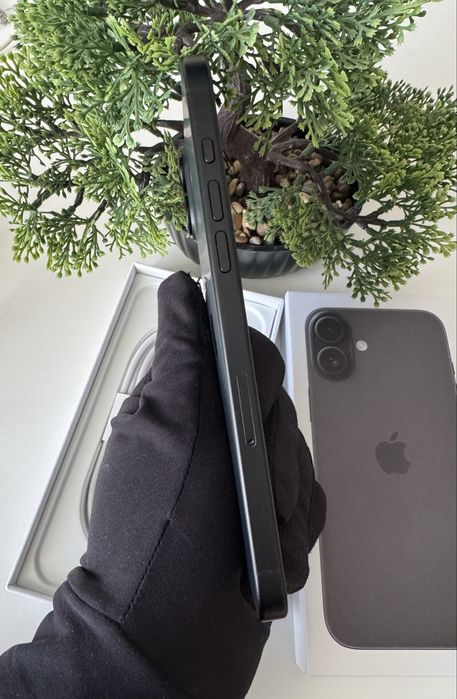 Iphone Идеал 16 Plus 256gb black Neverlock