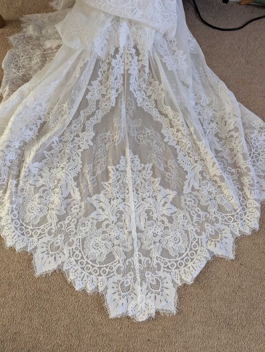 Suknia ślubna boho,francuska koronką z Wirderly Bridge,S-M,