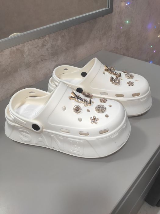 Кроксы женские, новые модели