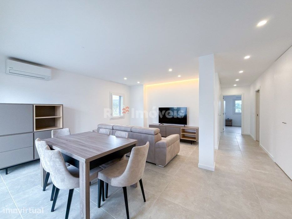 Apartamento T3 Novo c/ Elevador, Garagem e Varanda - Constância