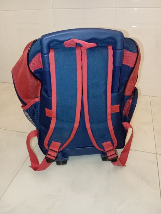 Mochila escolar com troley do Faísca