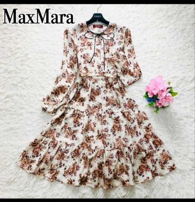 Плаття фірми Max Mara