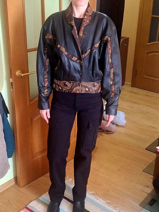 Куртка кожаная в стиле ретро