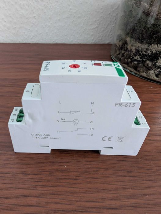 Przekaźnik priorytetowy F&F PR-615