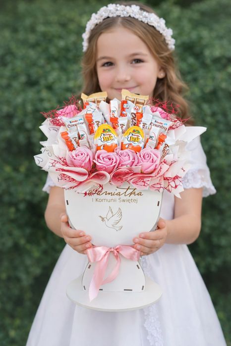 Kielich komunijny ze słodyczami Kinder