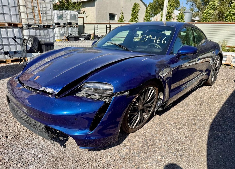 Porsche Taycan