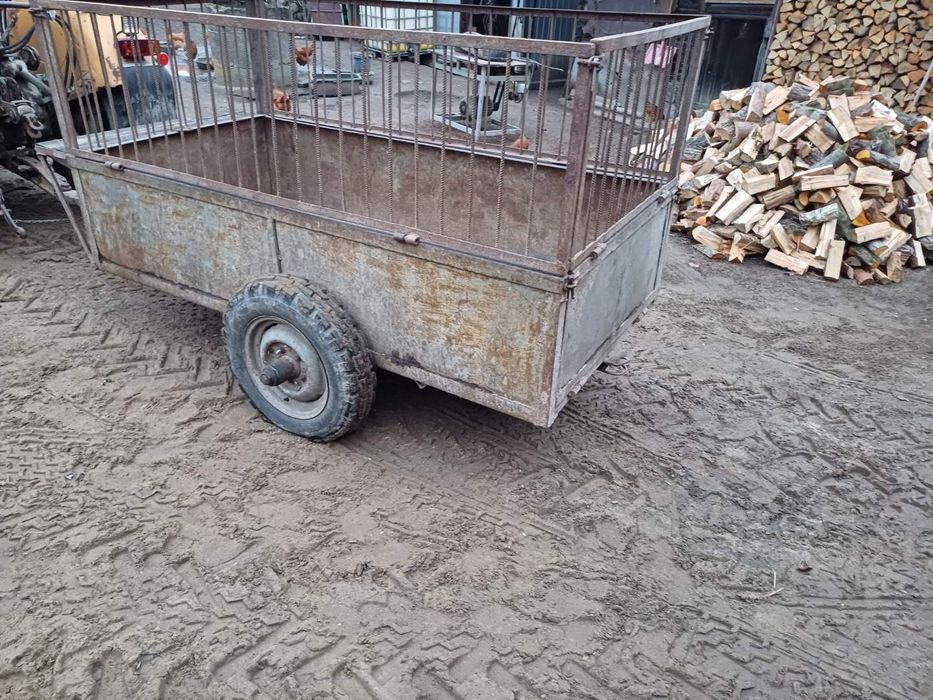 Sprzedam  przyczepę rolniczą