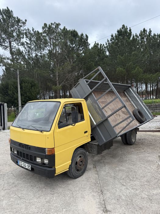 Isuzu bedford tribasculante