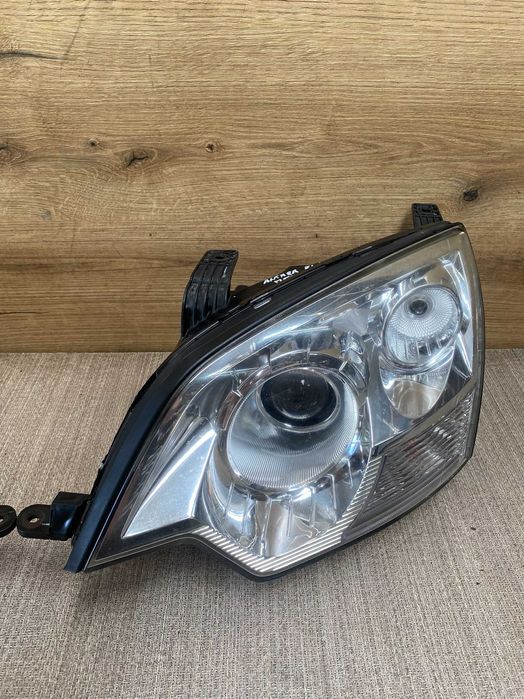 Lampy przedni Opel Antara bi xenon