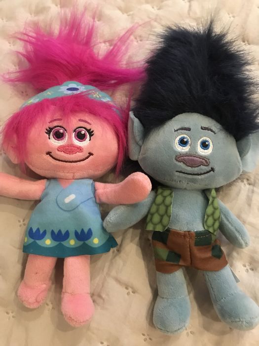 Игрушки Trolls,мягкие ,яркие ,современные ,качественные