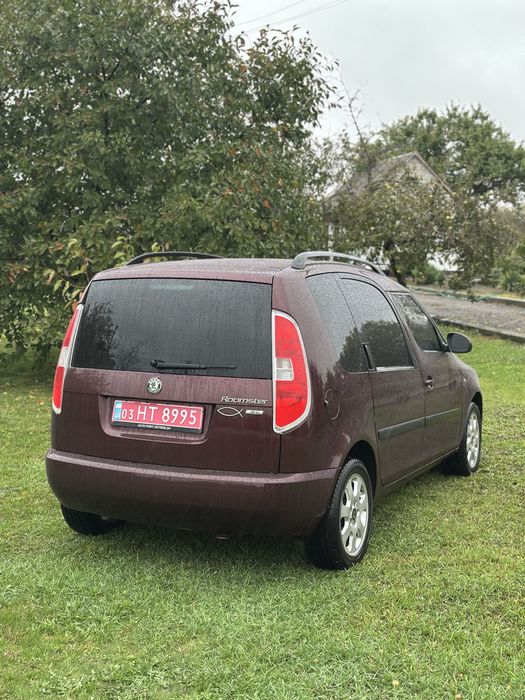 Продам Skoda roomster