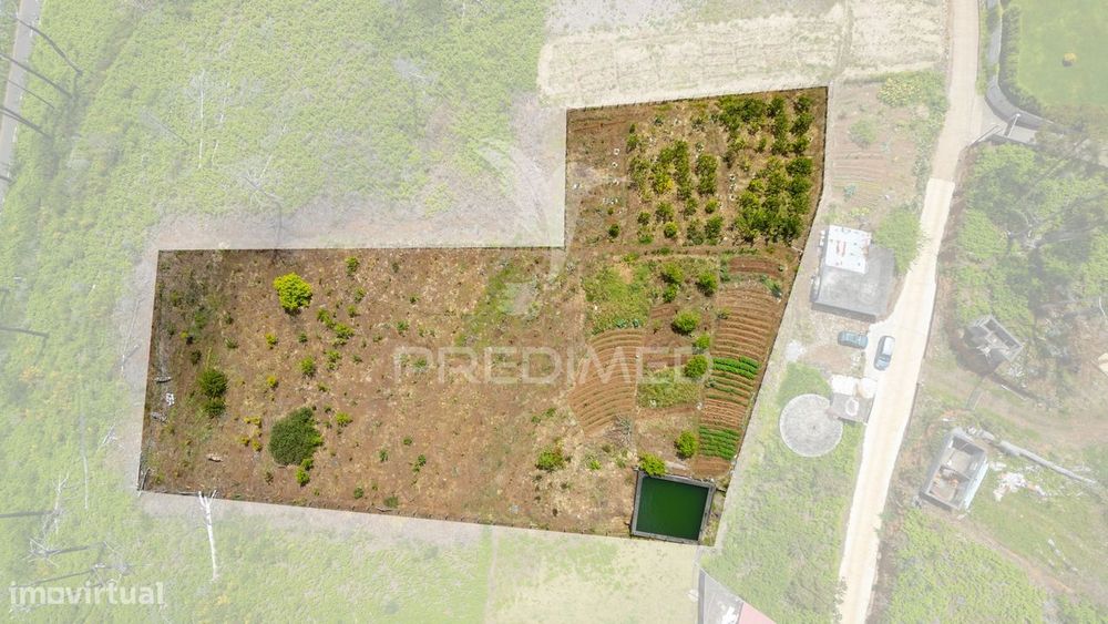 Terreno com Excelente Área e Potencial de Investimento