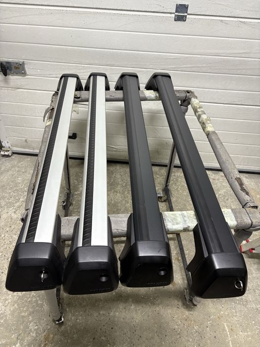 Оригінальні поперечини Volvo XC 60 Thule вольво хс багажник на дах