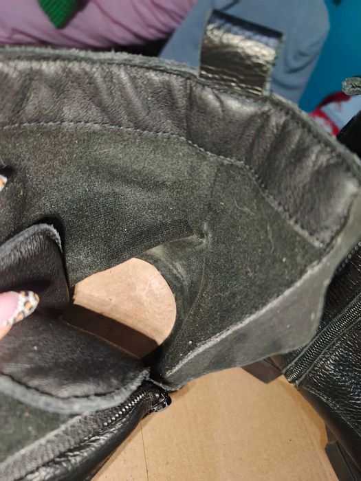 Buty czarne skórzane