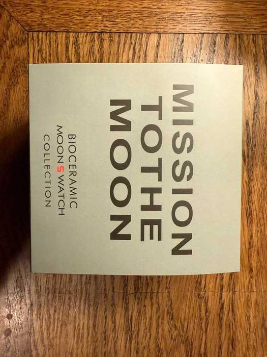 Omega x Swatch - Moonswatch - Mission to the Moon - SO33M100
