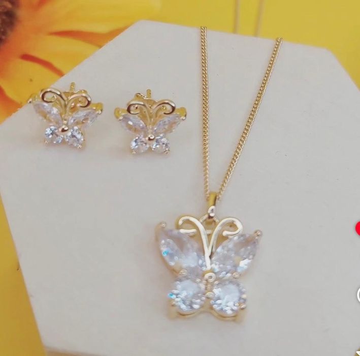 Colares de luxo em zirconias folheado a ouro 18, semijoia de qualidade