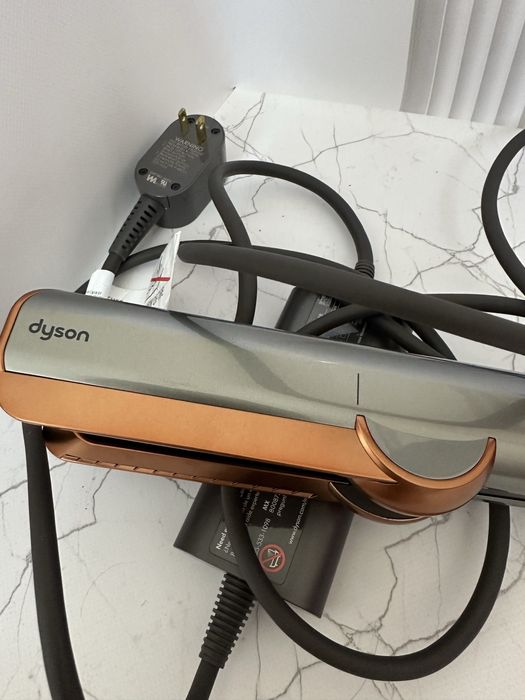 Фен dyson airstait